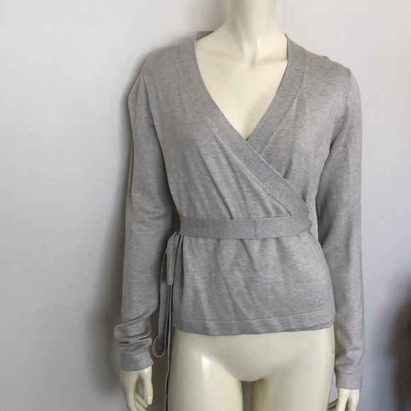 NWT* long sleeve wrap top by GLAMOURS - Picture 1 of 6